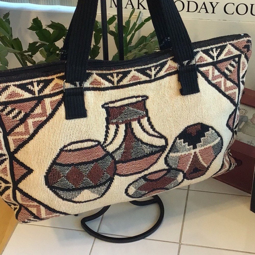 ‘ElPaso Saddle Blanket Co’ Pottery Tote - Picture 2 of 5